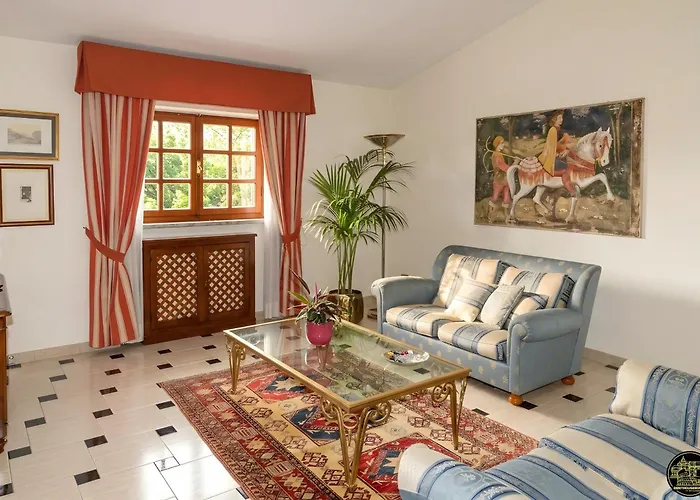 アパート Tenuta Terenzi Relais - Appia Antica With Pool By Rhr ローマ