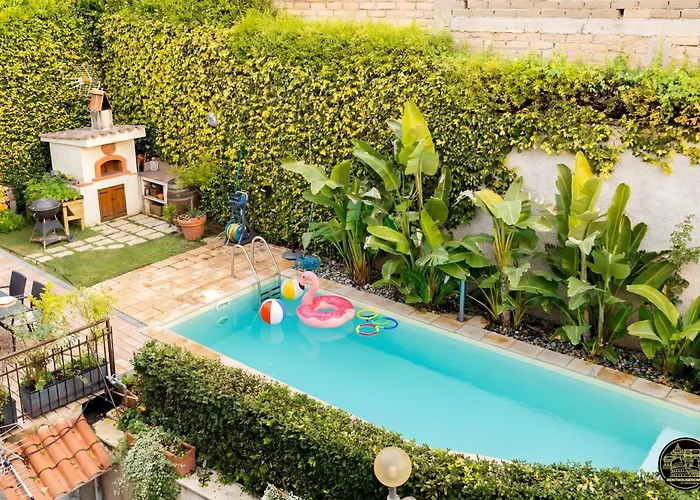 アパート Tenuta Terenzi Relais - Appia Antica With Pool By Rhr ローマ